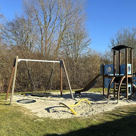 Gemuetliche Doppelhaushaelfte In Daire Burhave