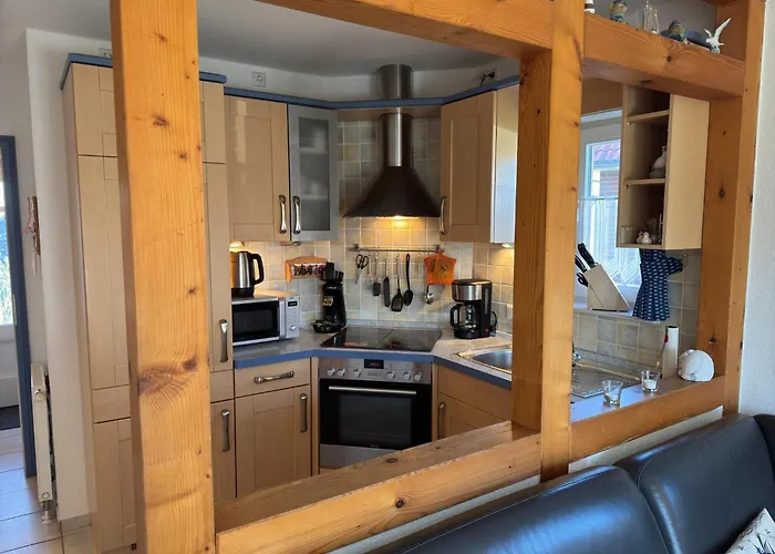 Gemuetliche Doppelhaushaelfte In * Burhave